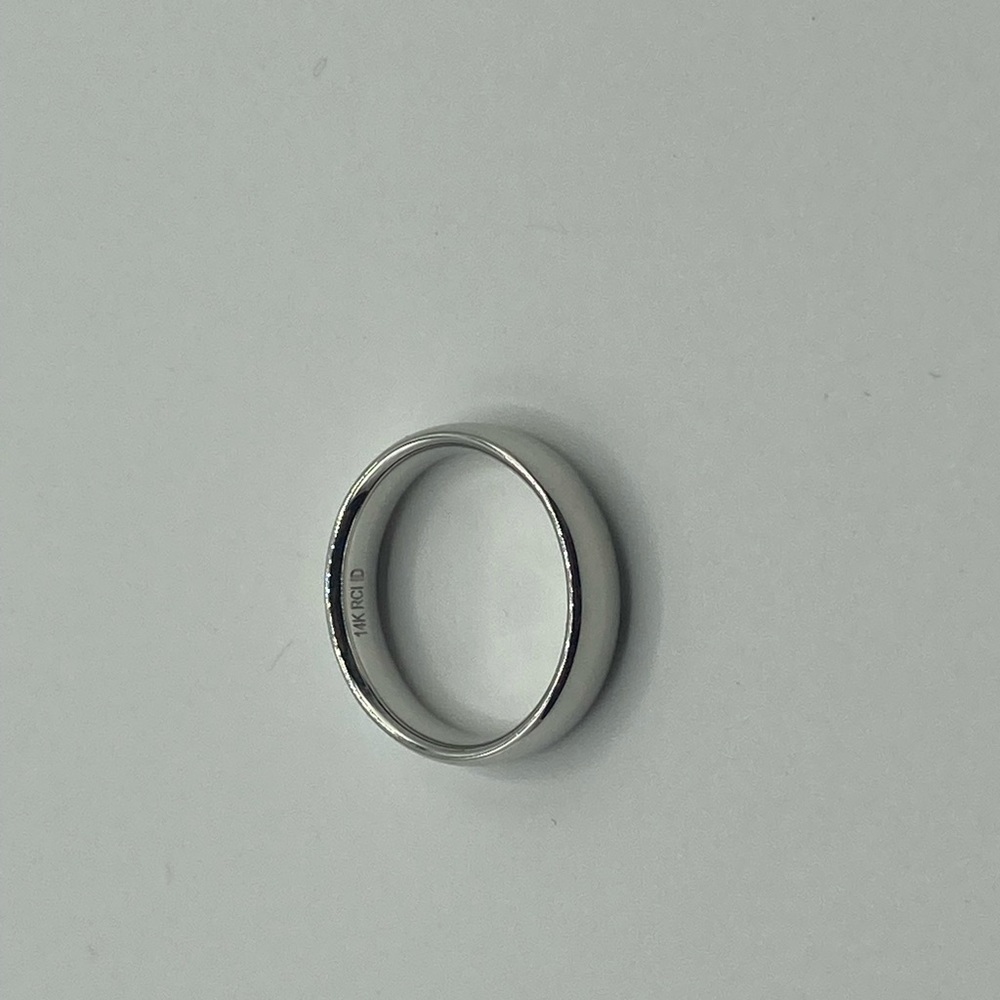 14k White Gold Comfort Fit 5mm Wedding Ring Wedding Band Size 6 - Picture 3 of 4